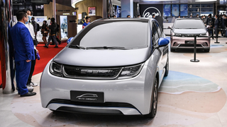 China's BYD Claims This Electric Hatchback Can Get 620 Miles Of Range